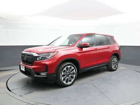 Certified 2024 Honda Passport EX-L image 10