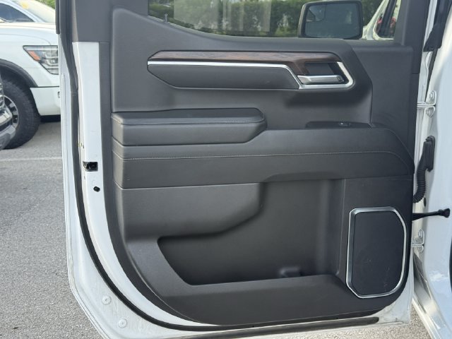 Used 2025 GMC Sierra 1500 SLT RWD image 33