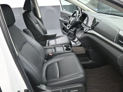 Used 2025 Honda Odyssey EX-L image 14
