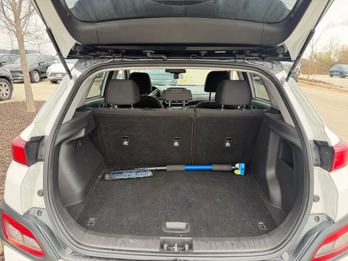 Used 2021 Hyundai Kona SEL image 5