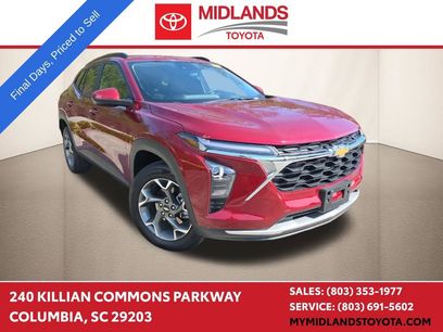 Used 2025 Chevrolet Trax LT w/ LT Convenience Package