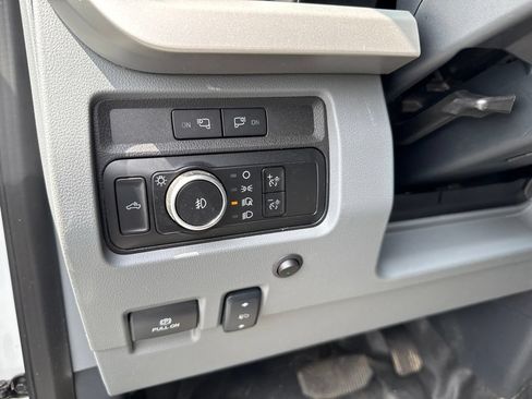 Used 2024 Ford F350 XLT w/ FX4 Off-Road Package AWD/4WD image 12