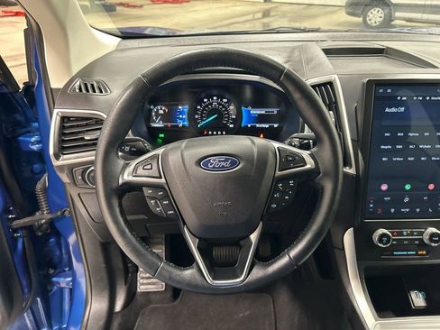 Used 2024 Ford Edge SEL w/ Convenience Package image 13