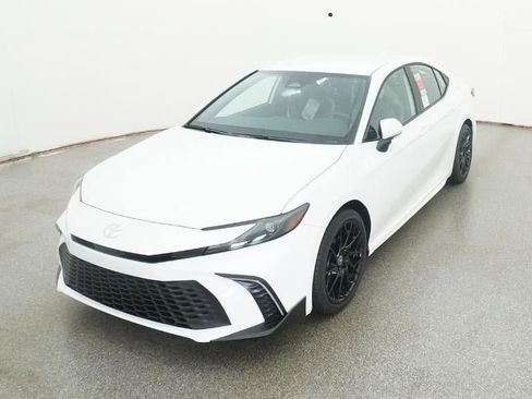 New 2026 Toyota Camry SE image 16