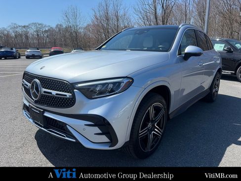 Certified 2024 Mercedes-Benz GLC 300 4MATIC image 4