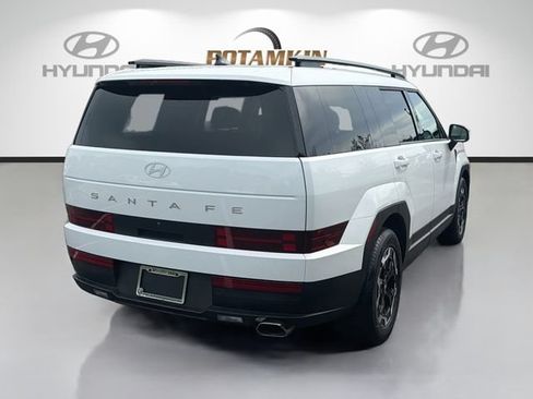 Certified 2025 Hyundai Santa Fe SEL FWD image 5