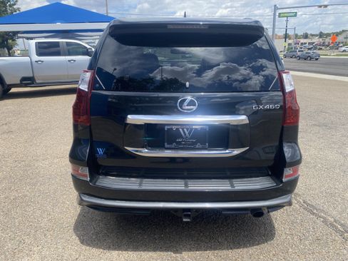Used 2022 Lexus GX 460 Luxury w/ Sport Design Package AWD/4WD image 8
