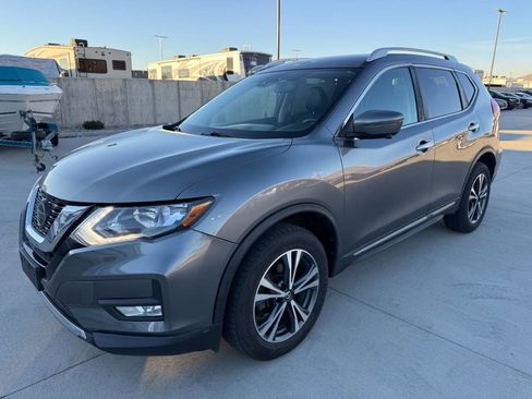 Used 2018 Nissan Rogue SL image 7