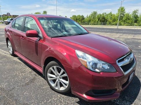 Used 2014 Subaru Legacy 2.5i Premium AWD/4WD image 4