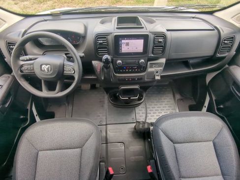 Used 2025 RAM ProMaster 2500 w/ U-Haul Equipment Group FWD image 16
