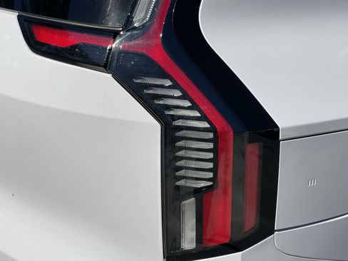 New 2026 Kia EV9 GT-Line image 7