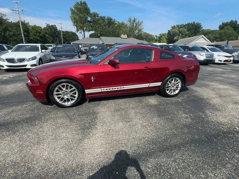 Used 2014 Ford Mustang Premium w/ Electronics Package RWD image 5