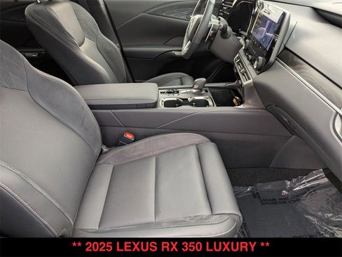 Used 2025 Lexus RX 350 AWD w/ Convenience Package image 29