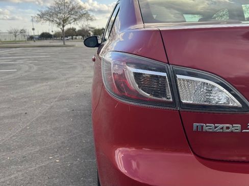 Used 2013 MAZDA MAZDA3 i Touring image 21