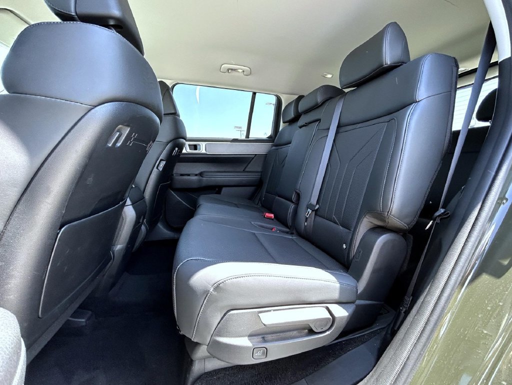 Used 2026 Hyundai Santa Fe SEL AWD/4WD image 22