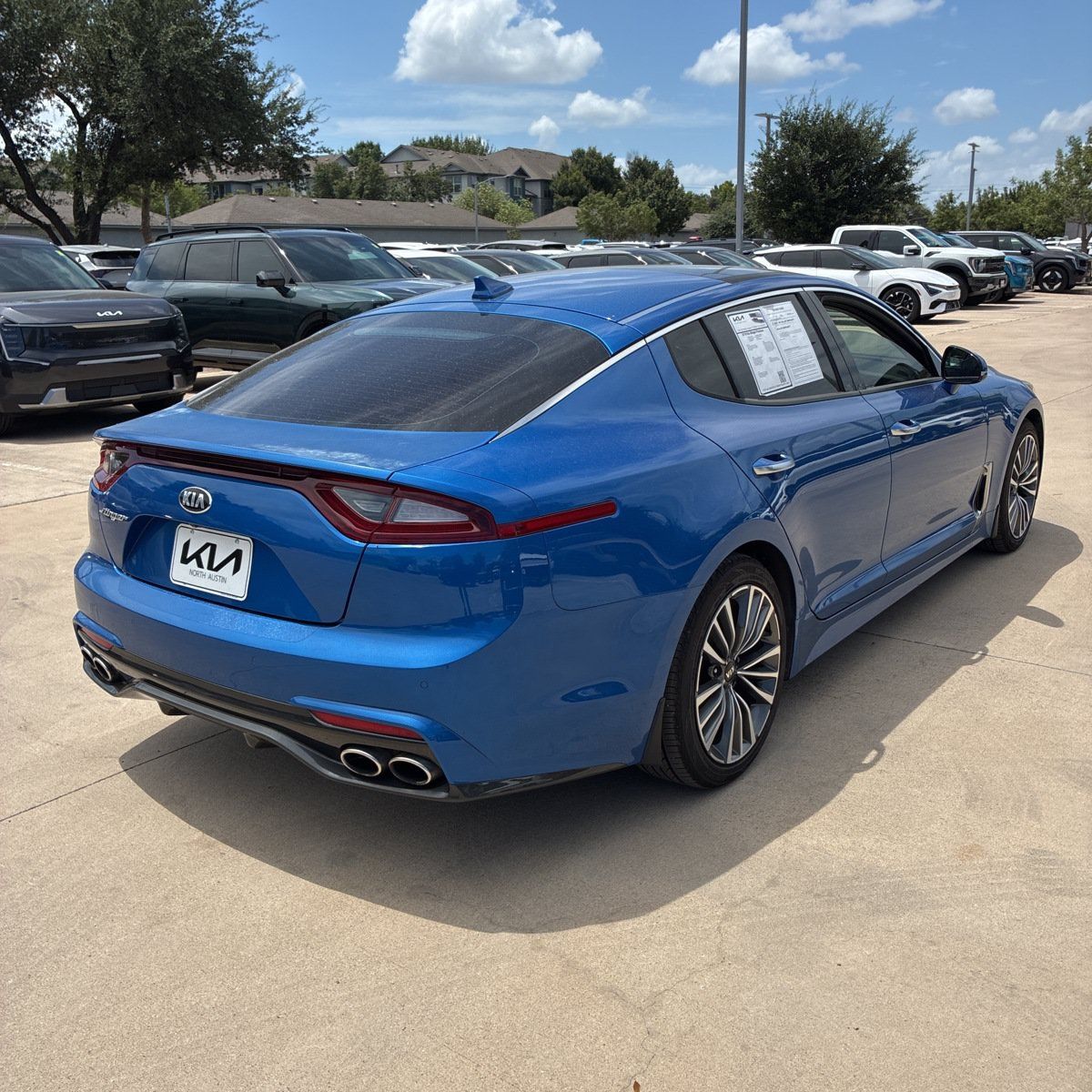 Used 2018 Kia Stinger Premium RWD image 4