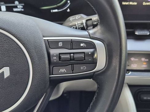 Used 2023 Kia Sportage EX image 25