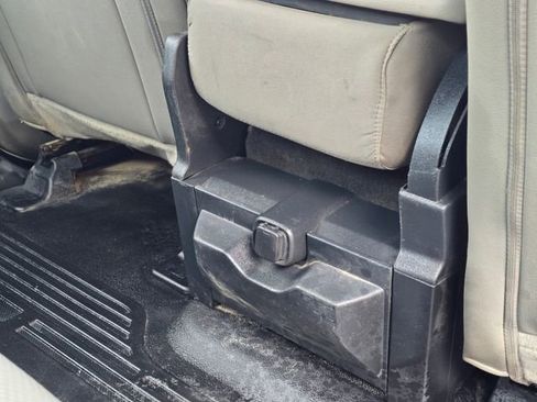 Used 2022 Ford F250 XL w/ Power Equipment Group image 16