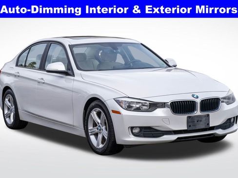 Used 2014 BMW 320i Sedan image 10