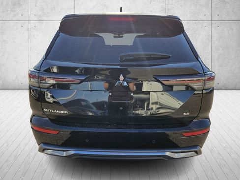 New 2026 Mitsubishi Outlander AWD image 6