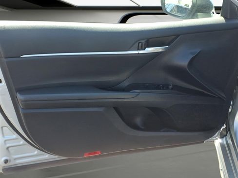 Used 2022 Toyota Camry SE AWD/4WD image 8