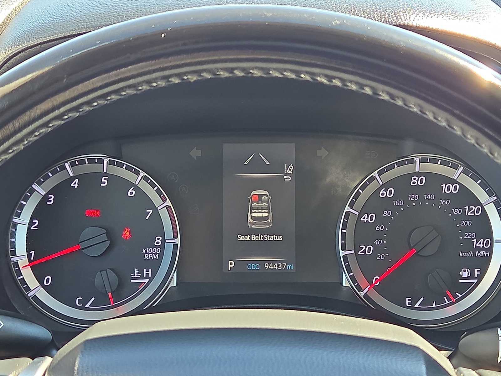 Used 2021 Toyota Highlander LE AWD/4WD image 23