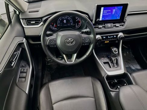 Used 2023 Toyota RAV4 XLE Premium image 22