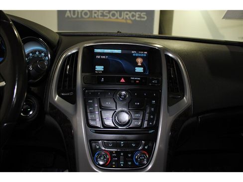 Used 2017 Buick Verano Leather image 30