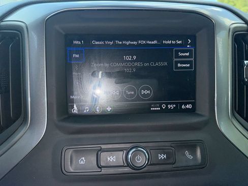 Used 2025 Chevrolet Silverado 1500 Custom RWD image 26