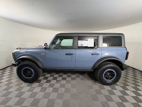 Used 2023 Ford Bronco Wildtrak image 4