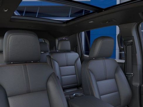 New 2026 Chevrolet Traverse High Country image 24