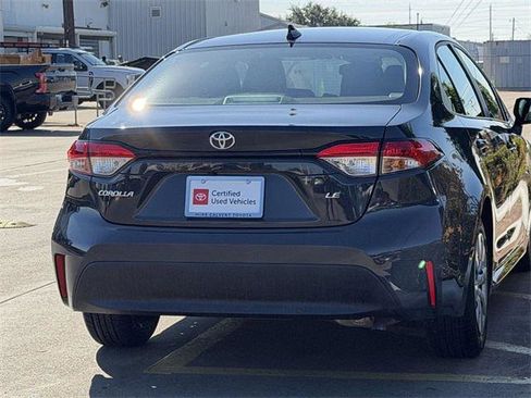 Certified 2025 Toyota Corolla LE image 7