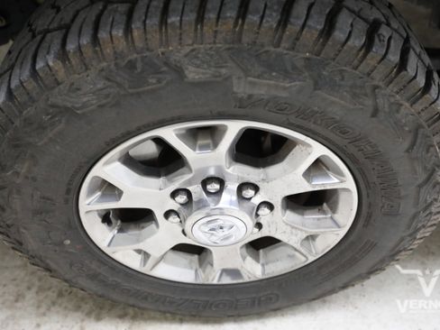 Used 2022 RAM 2500 Laramie AWD/4WD image 10