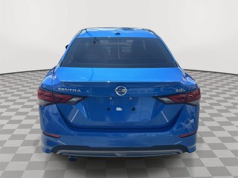 Used 2022 Nissan Sentra SR w/ SR Premium Package FWD image 6