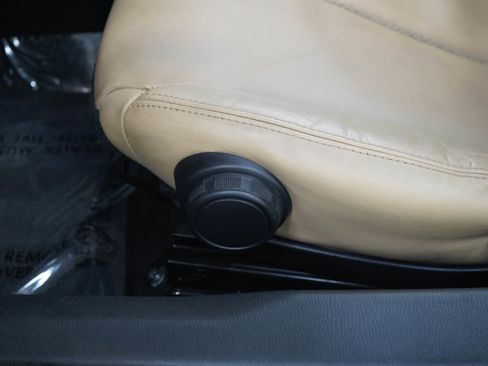 Used 2016 MAZDA MX-5 Miata Grand Touring RWD image 22
