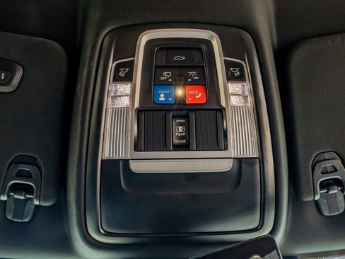 Used 2024 RAM 1500 Limited image 29