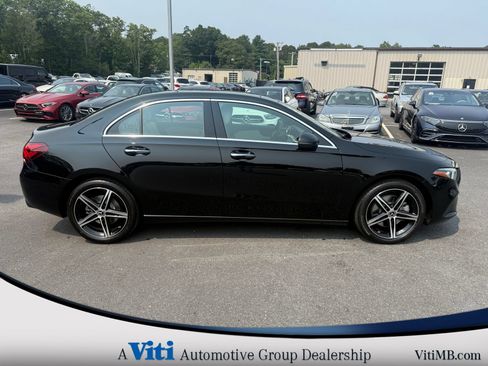 Used 2022 Mercedes-Benz A 220 4MATIC image 9