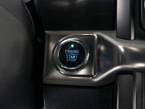 Used 2022 Ford F150 Raptor w/ Equipment Group 801A High AWD/4WD image 29