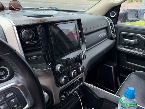 Certified 2019 RAM 2500 Laramie AWD/4WD image 13