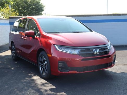 Used 2026 Honda Odyssey EX-L image 7