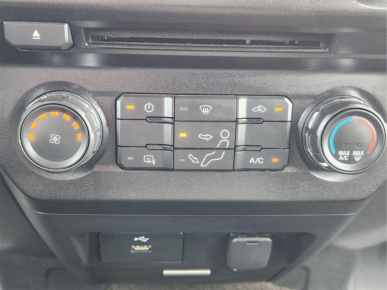 Used 2018 Ford F250 XLT w/ FX4 Off-Road Package AWD/4WD image 19
