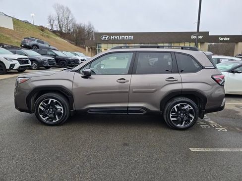 Used 2025 Subaru Forester Limited image 2