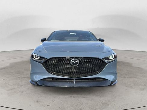 New 2026 MAZDA MAZDA3 Hatchback w/Premium Plus Pkg image 2