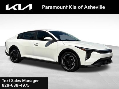 Certified 2025 Kia K4 EX