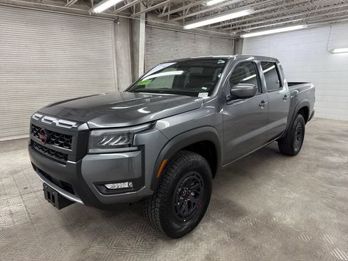 Used 2026 Nissan Frontier PRO-4X AWD/4WD image 10