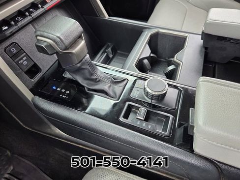 Used 2023 Toyota Tundra Limited AWD/4WD image 27