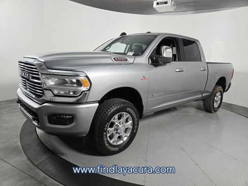 Used 2024 RAM 2500 Laramie w/ Safety Group AWD/4WD image 2