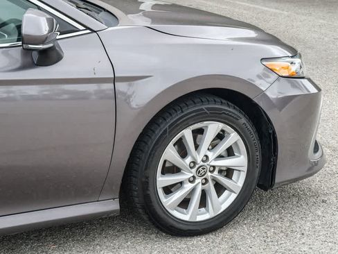 Used 2024 Toyota Camry LE FWD image 11