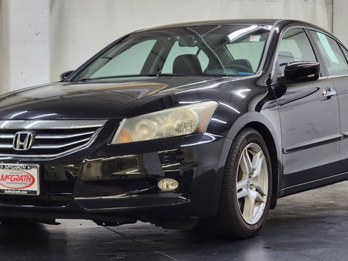 Used 2011 Honda Accord EX-L image 10