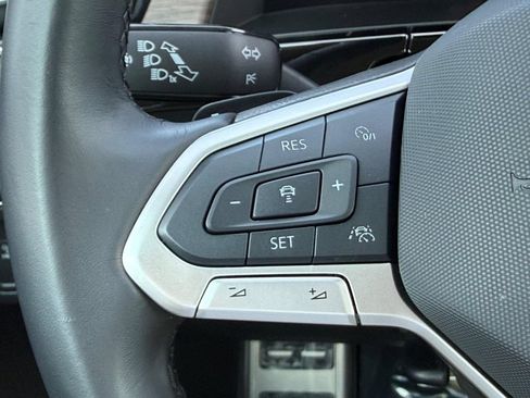 Certified 2026 Volkswagen Atlas SEL Premium R-Line AWD/4WD image 16